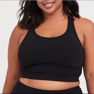 TORRID Black Longline Sports Bra Size 3 plus size